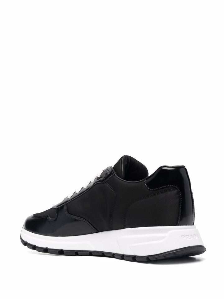 Prada
Sneakers Re-Nylon PRAX 1