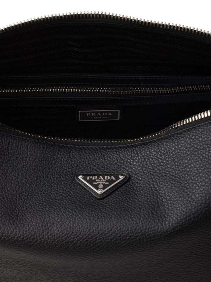 Prada
Borsa a spalla in pelle