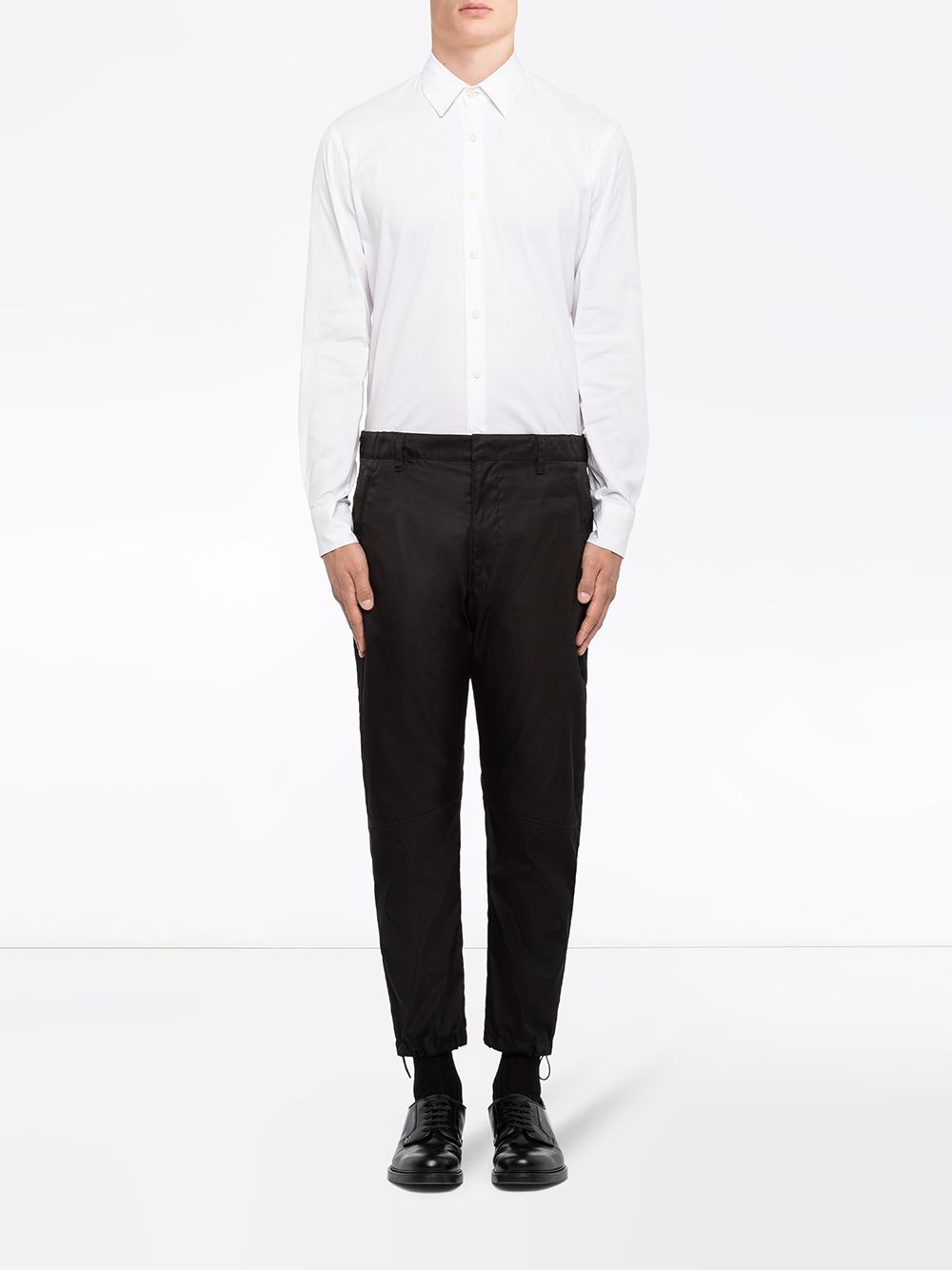 Prada
Pantaloni crop Re-Nylon