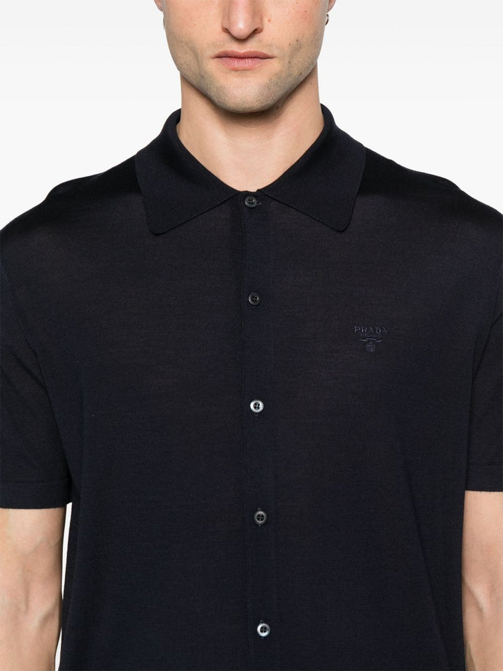 Prada
Camicia con ricamo