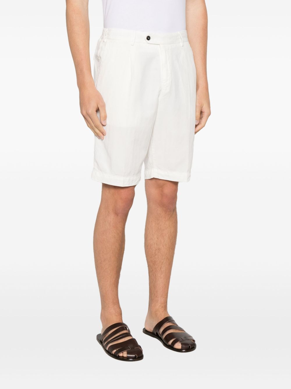 PT Torino
Shorts con pieghe