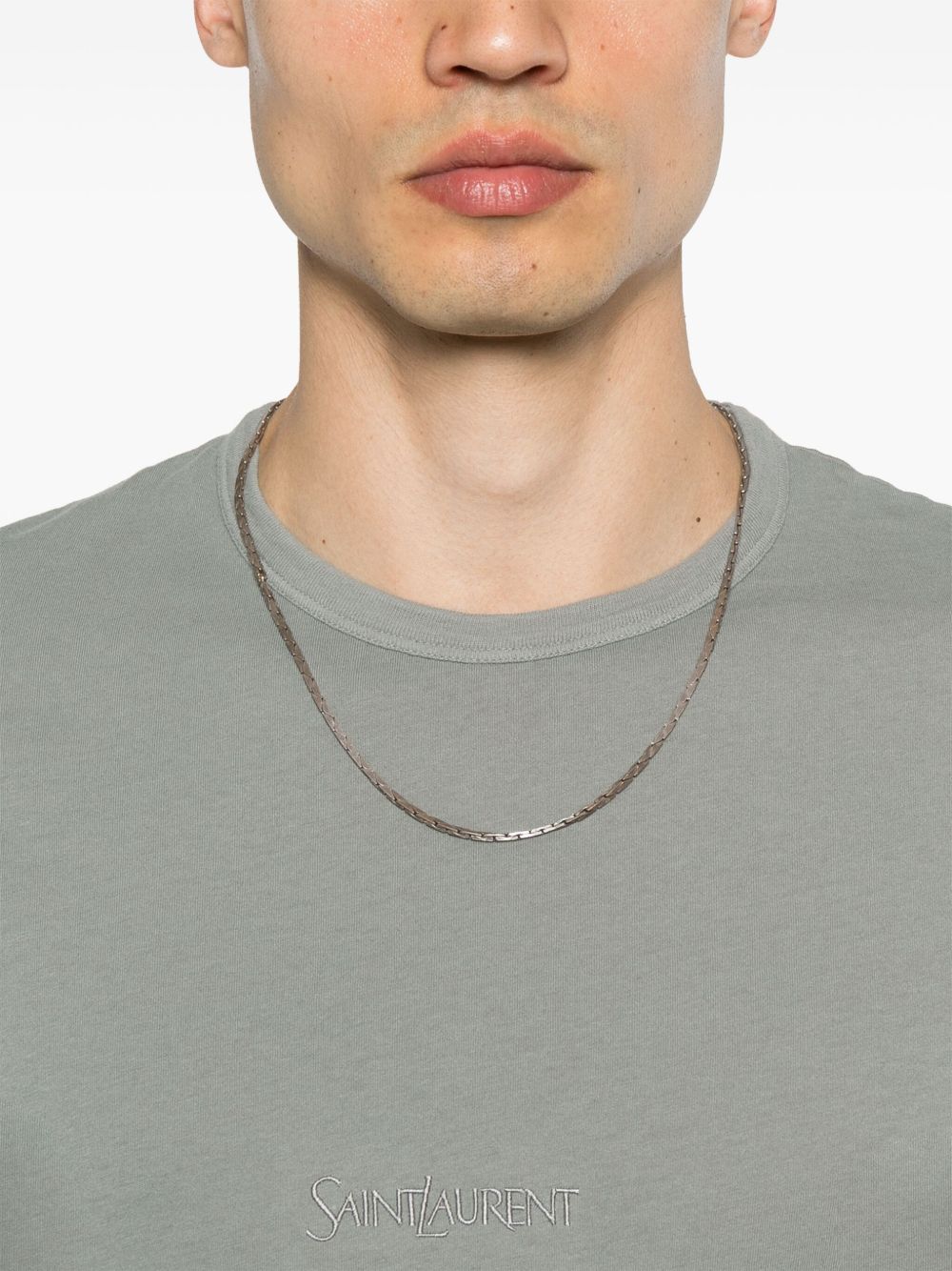 Saint Laurent
T-shirt nera slavata in cotone.