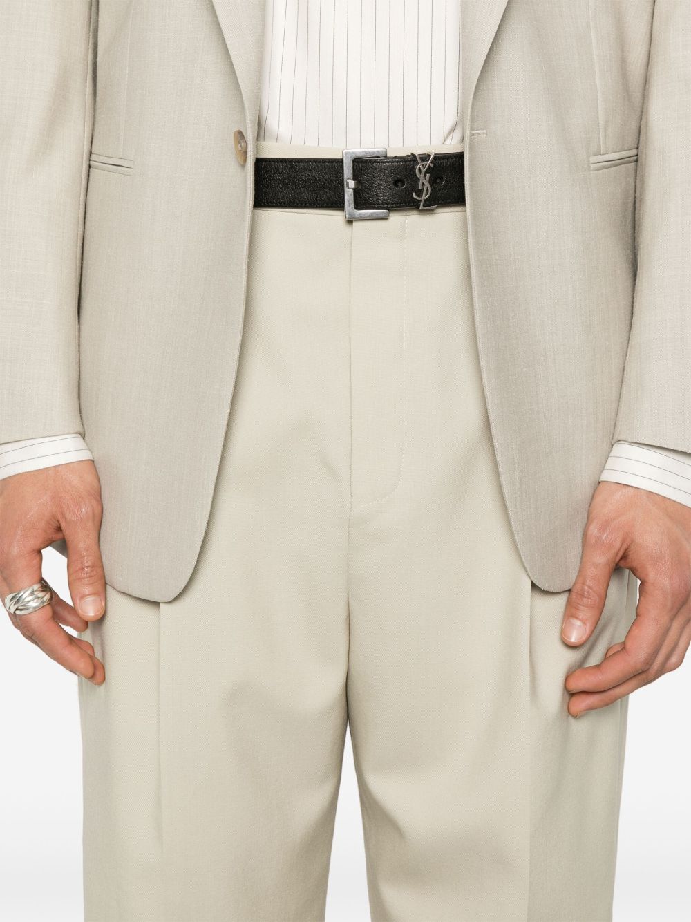 Saint Laurent
Pantaloni smoking