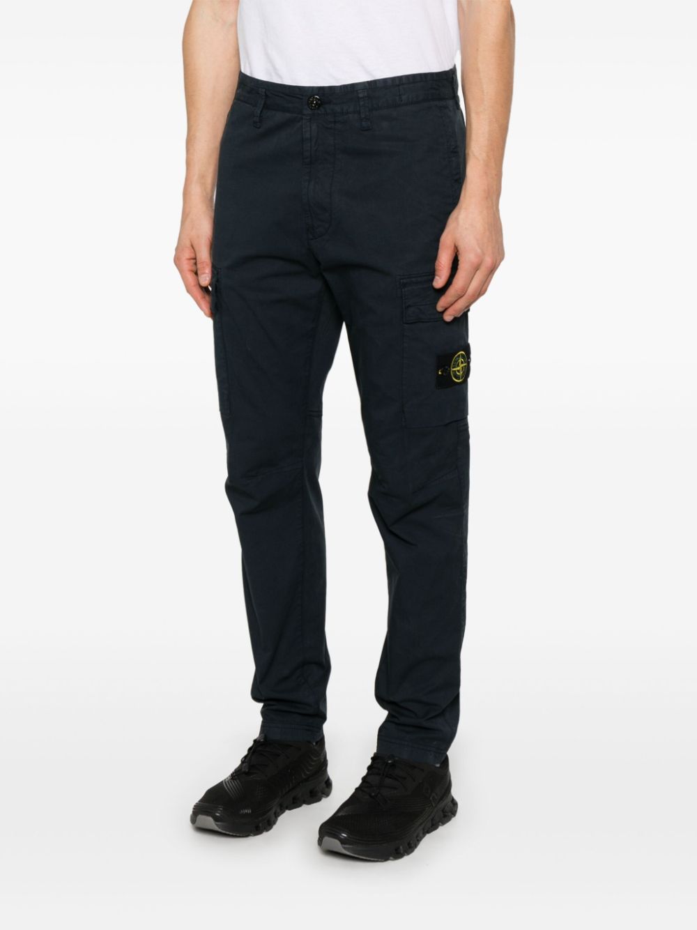 Stone Island
Pantaloni con applicazione Compass