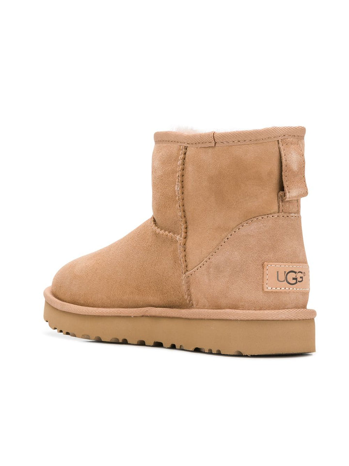 UGG
Stivaletti