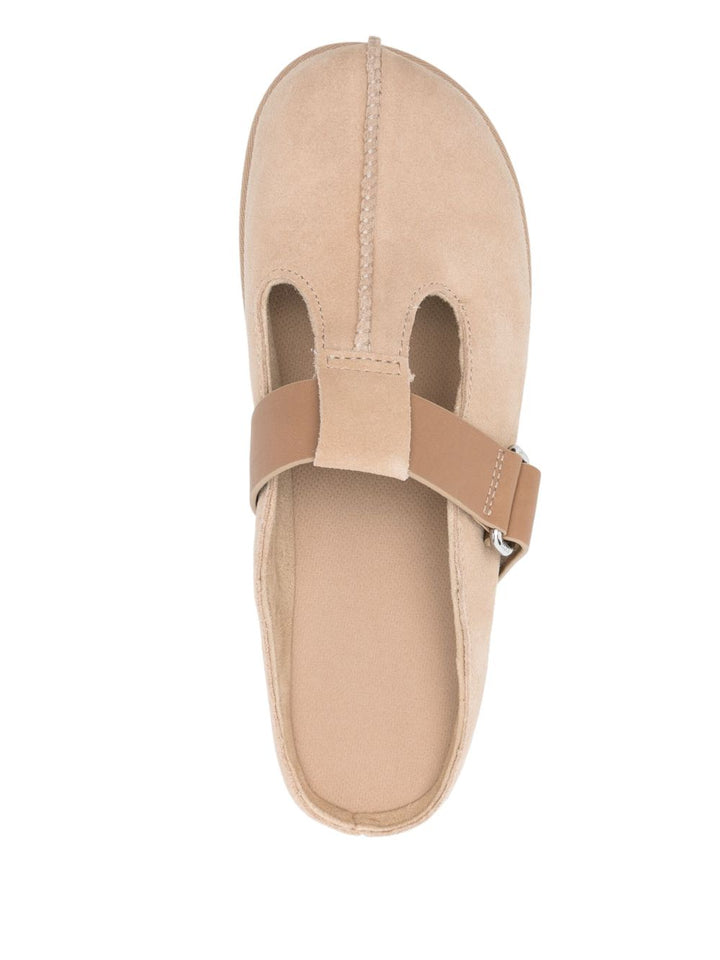 UGG
Mocassini e pantofole beige