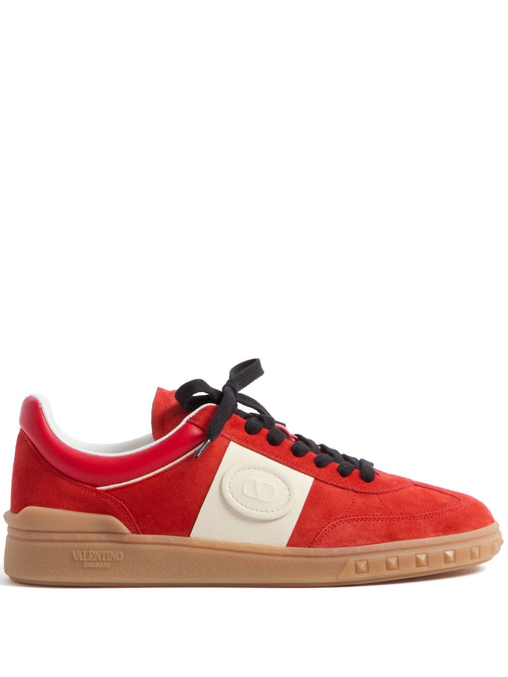 Valentino Garavani
Sneakers Upvillage