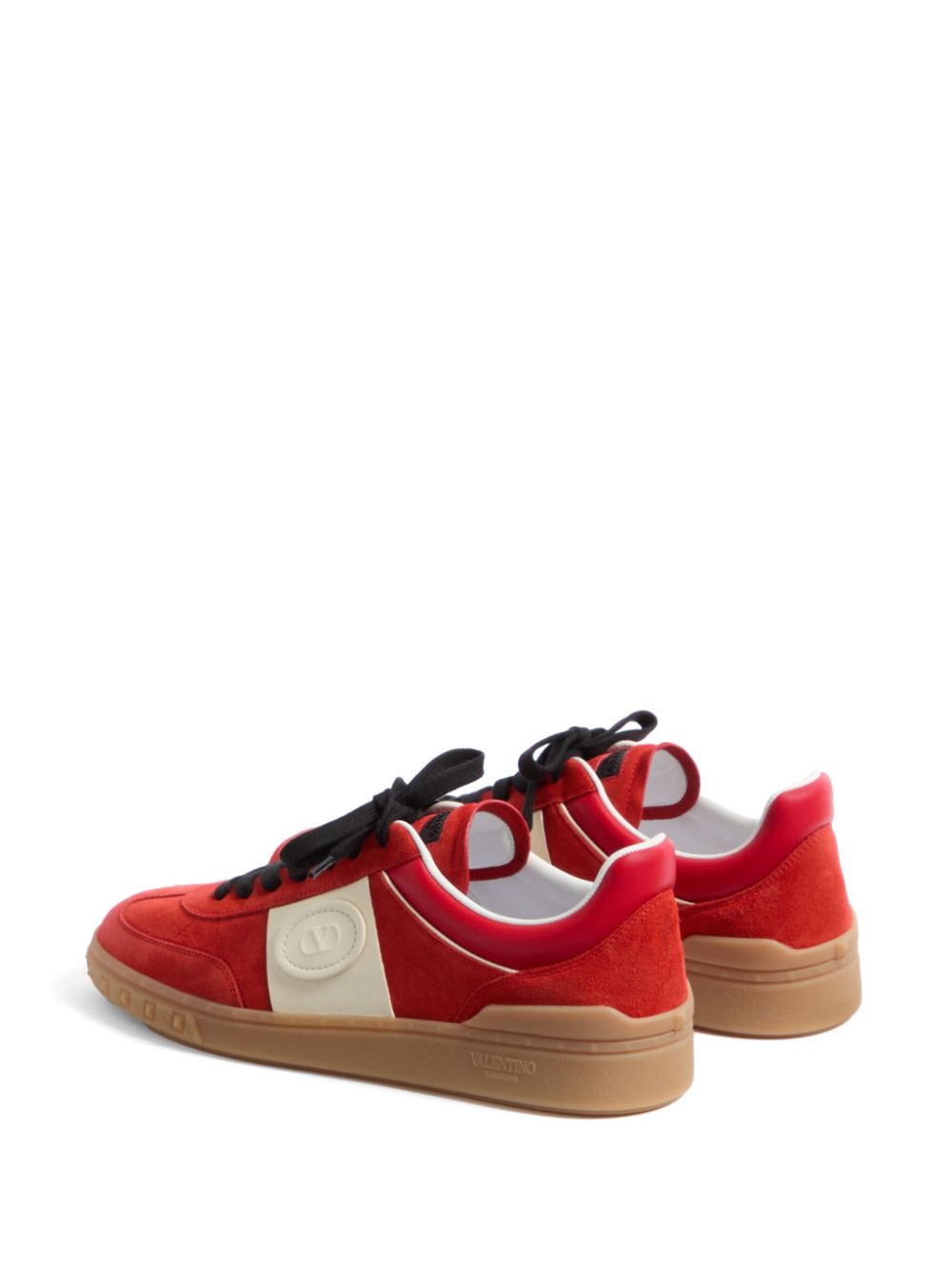 Valentino Garavani
Sneakers Upvillage