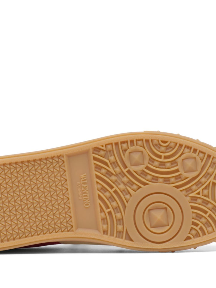 Valentino Garavani
Sneakers Upvillage