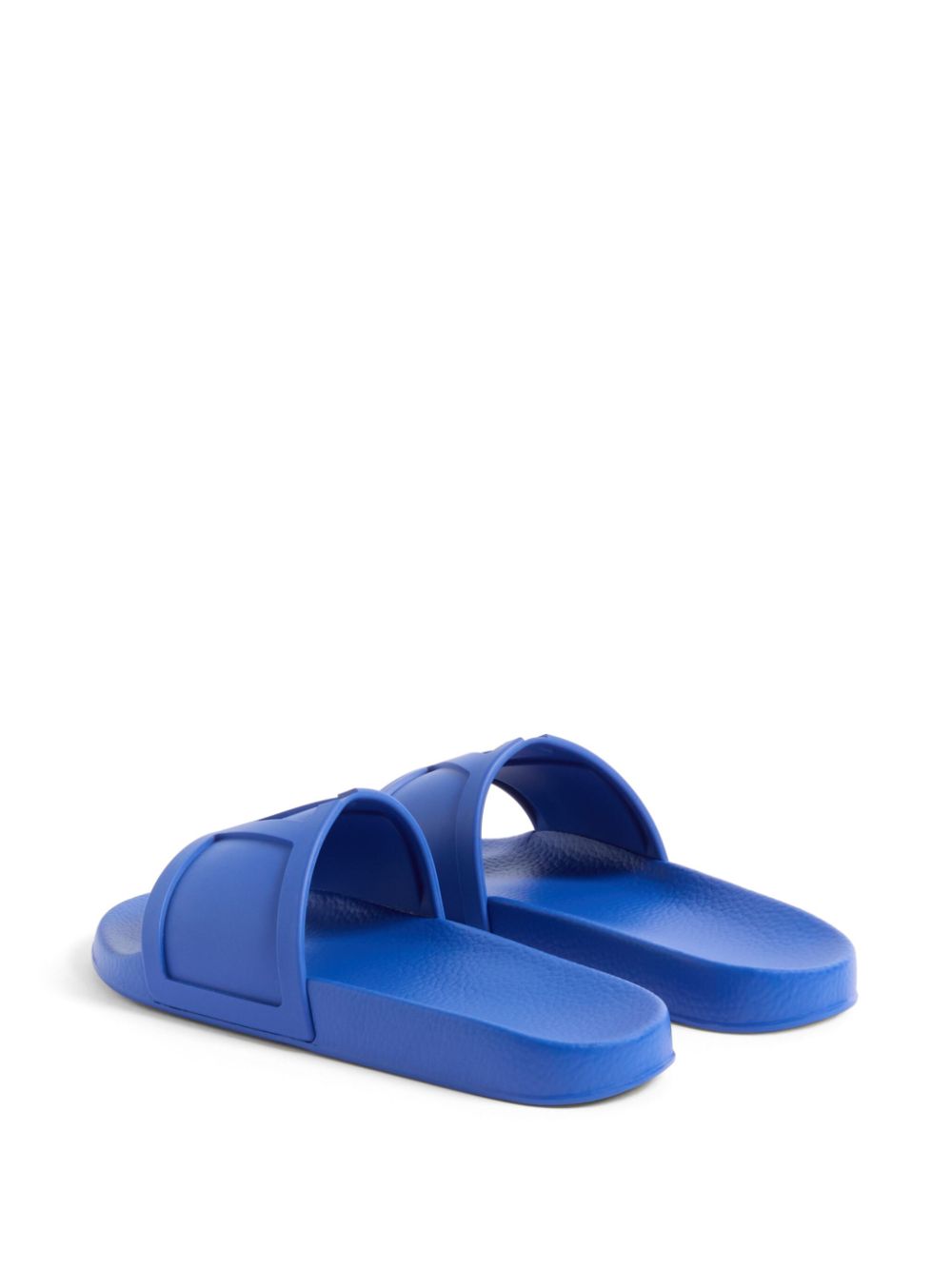 Valentino Garavani
Sandali blu aperto per un look elegante