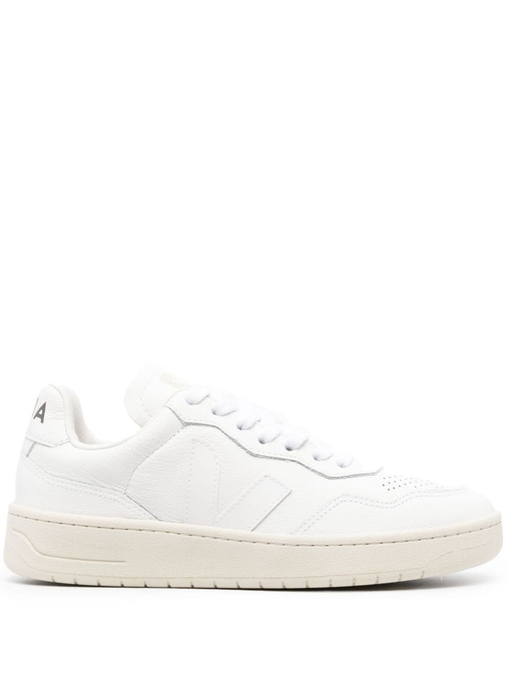 VEJA
Sneakers