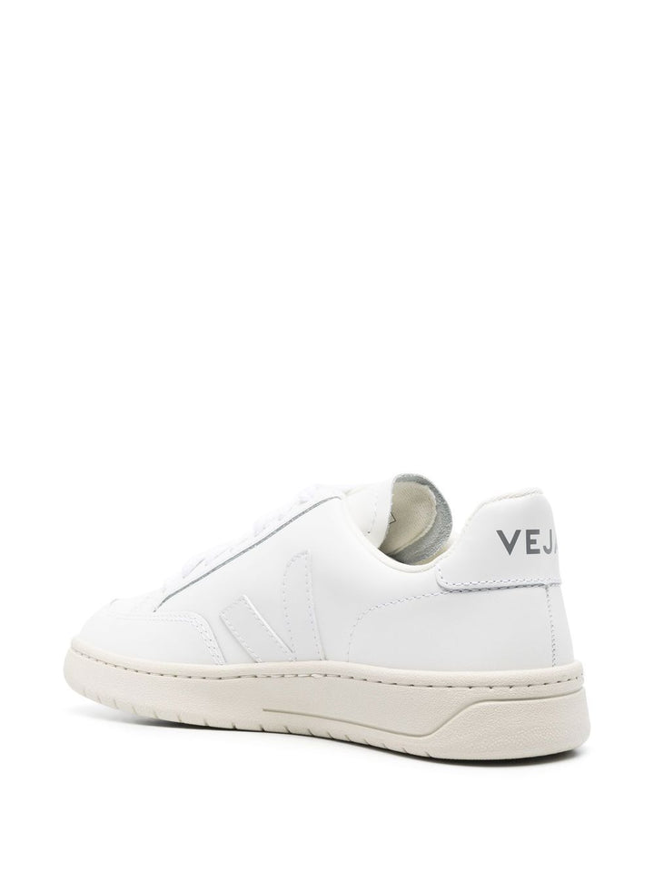 VEJA
Sneakers