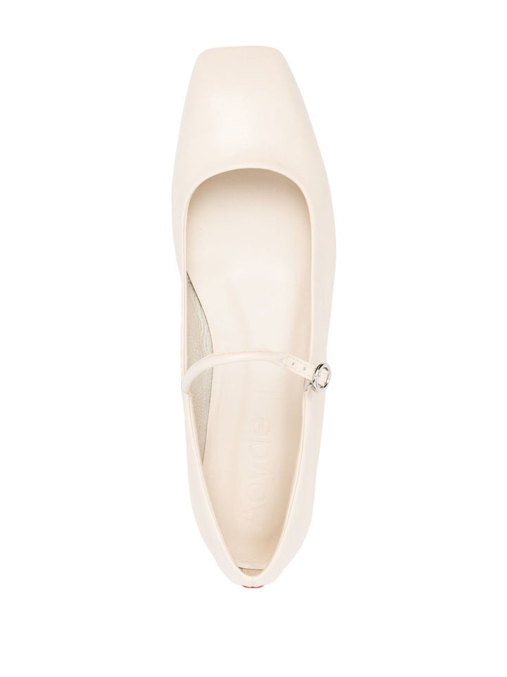 Ballerina "Uma"