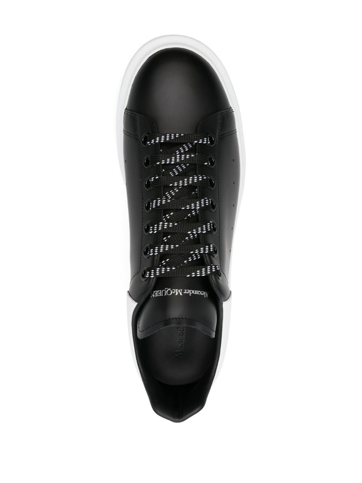 Sneaker Oversize