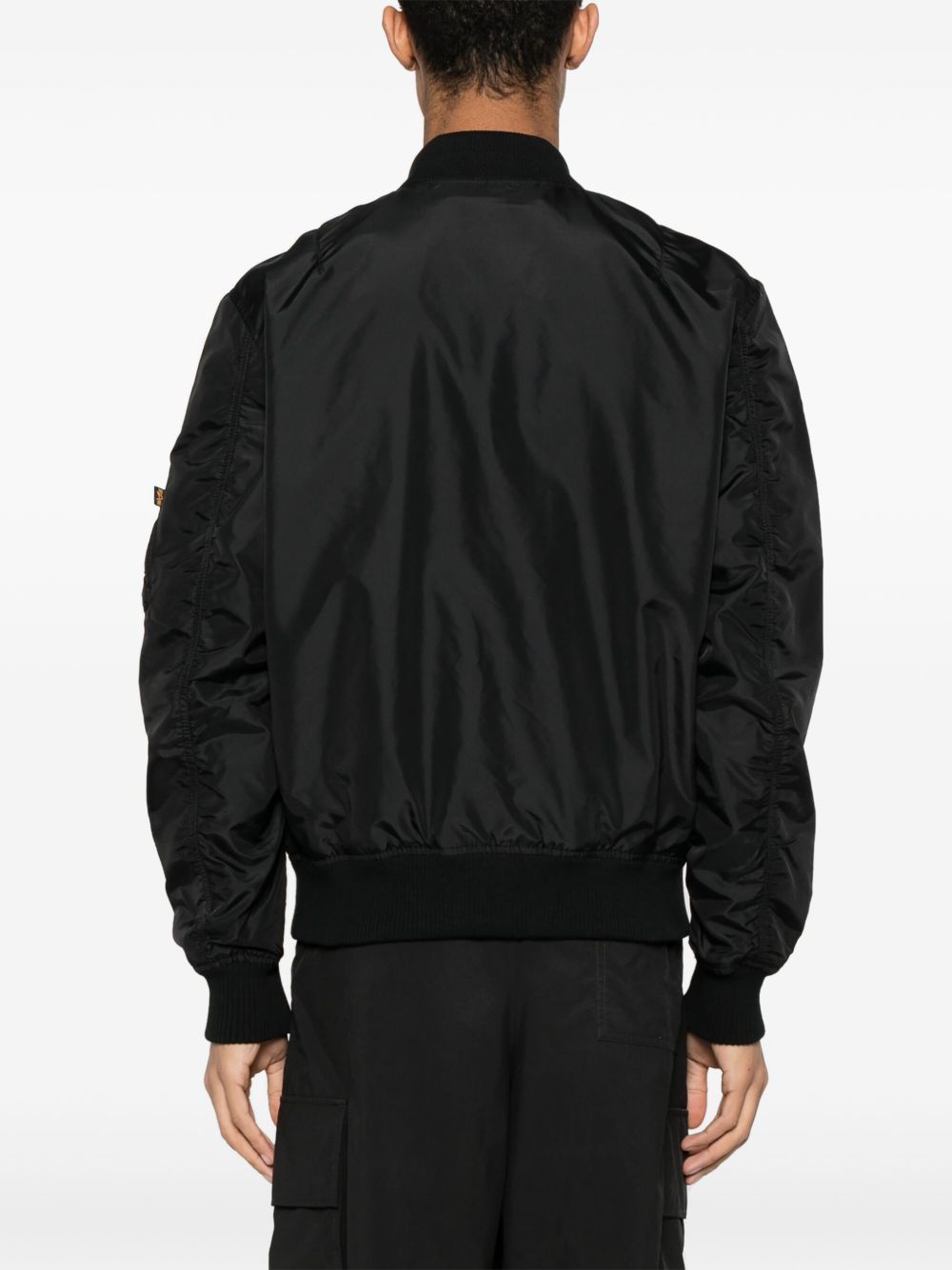 Bomber con zip