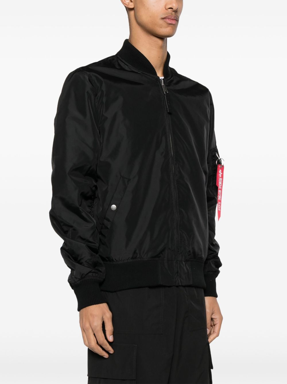 Bomber con zip