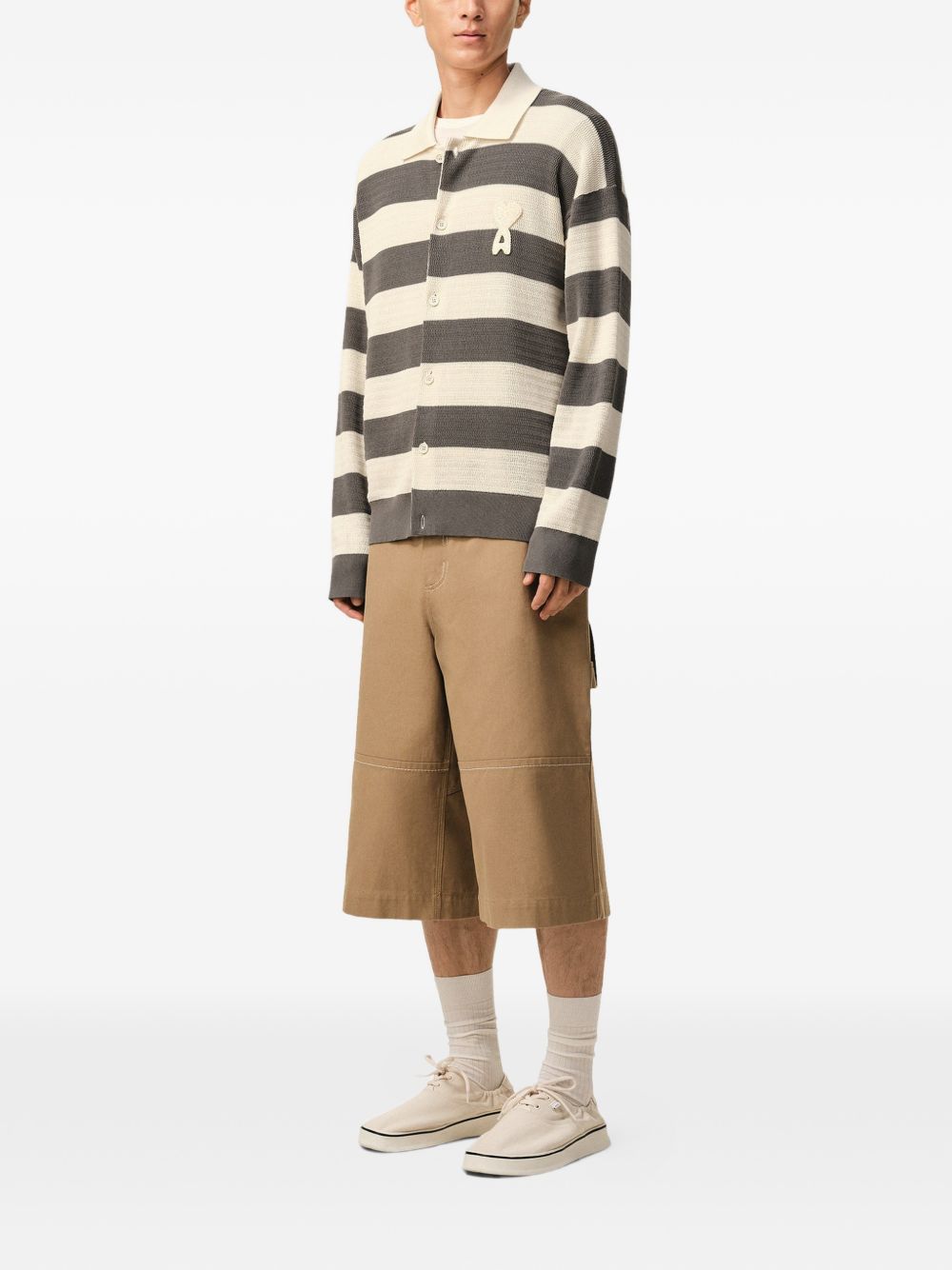 Cardigan Ami de Coeur con applicazione