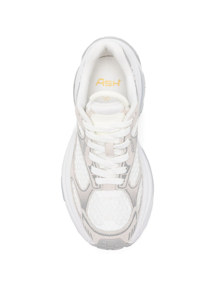 Scarpe da ginnastica con inserti in rete