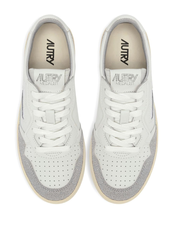 Sneakers Medalist