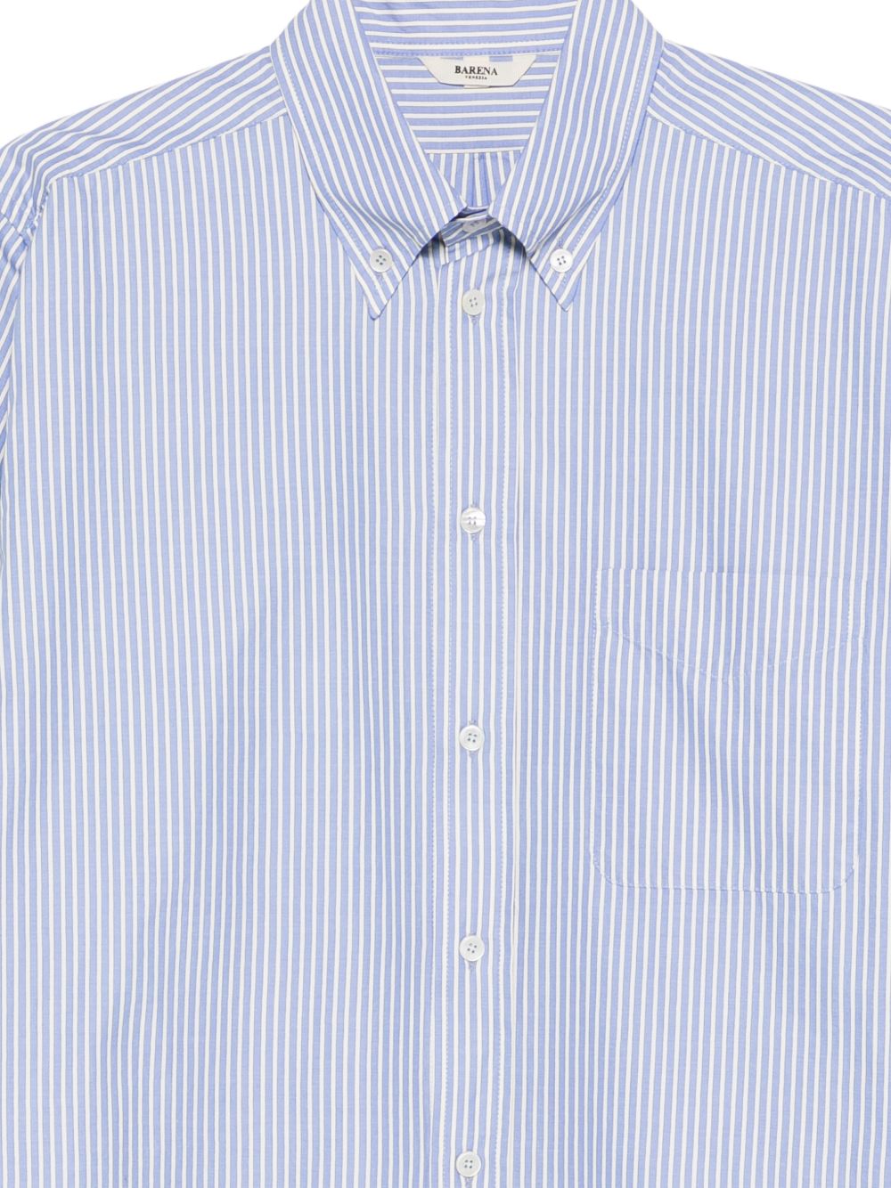 Camicia a righe con bottoni