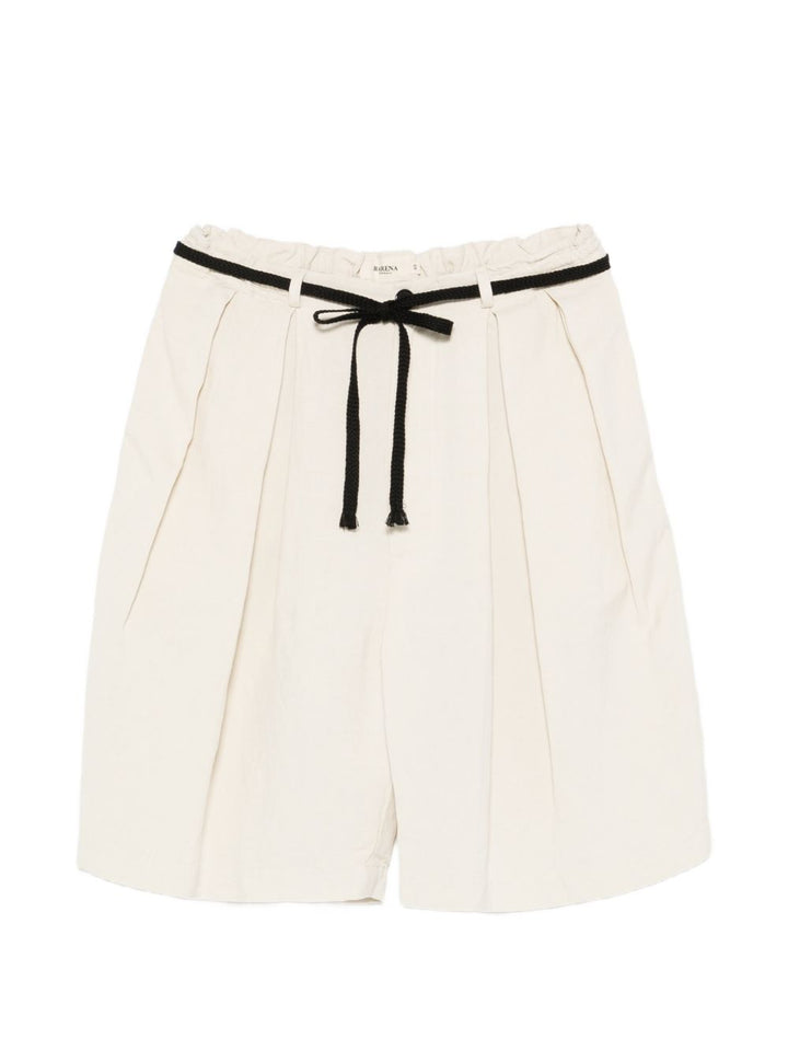 Shorts con cintura