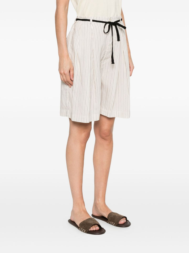 Shorts a righe con cintura