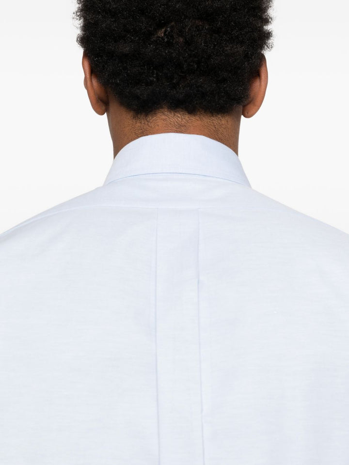 camicia con bottoni e logo ricamato