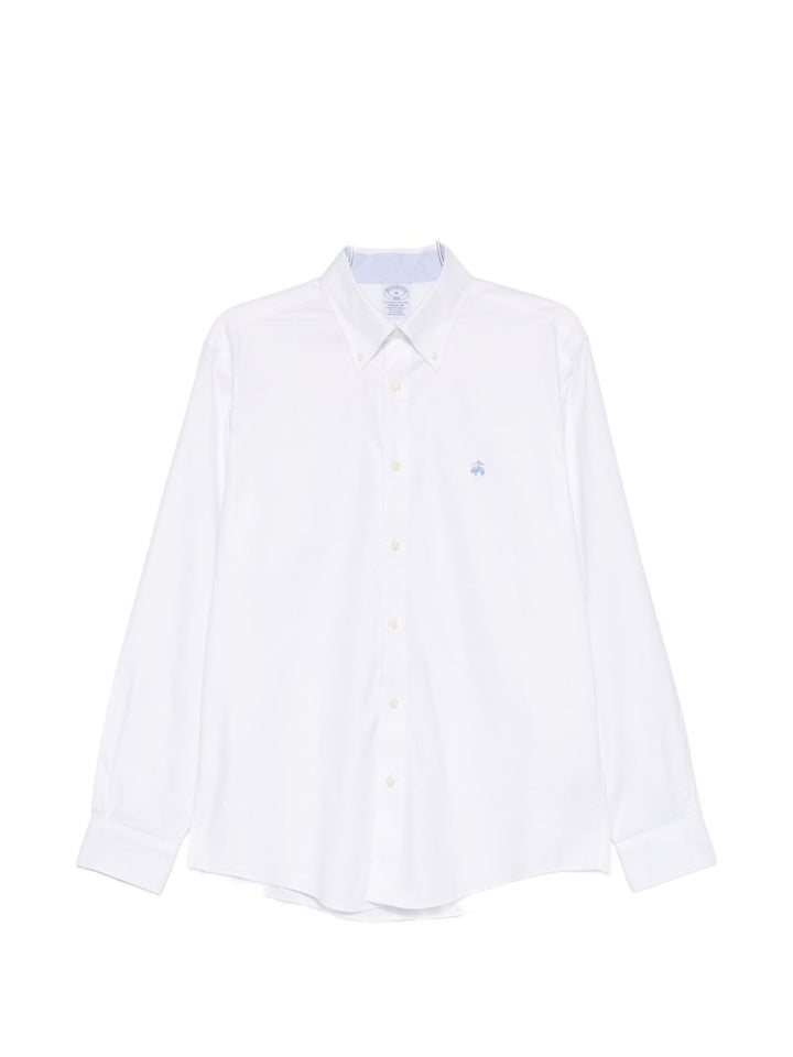 camicia con bottoni e logo ricamato
