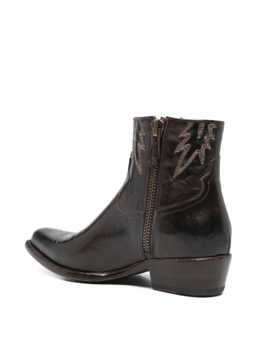 Stivaletto in pelle e ricami