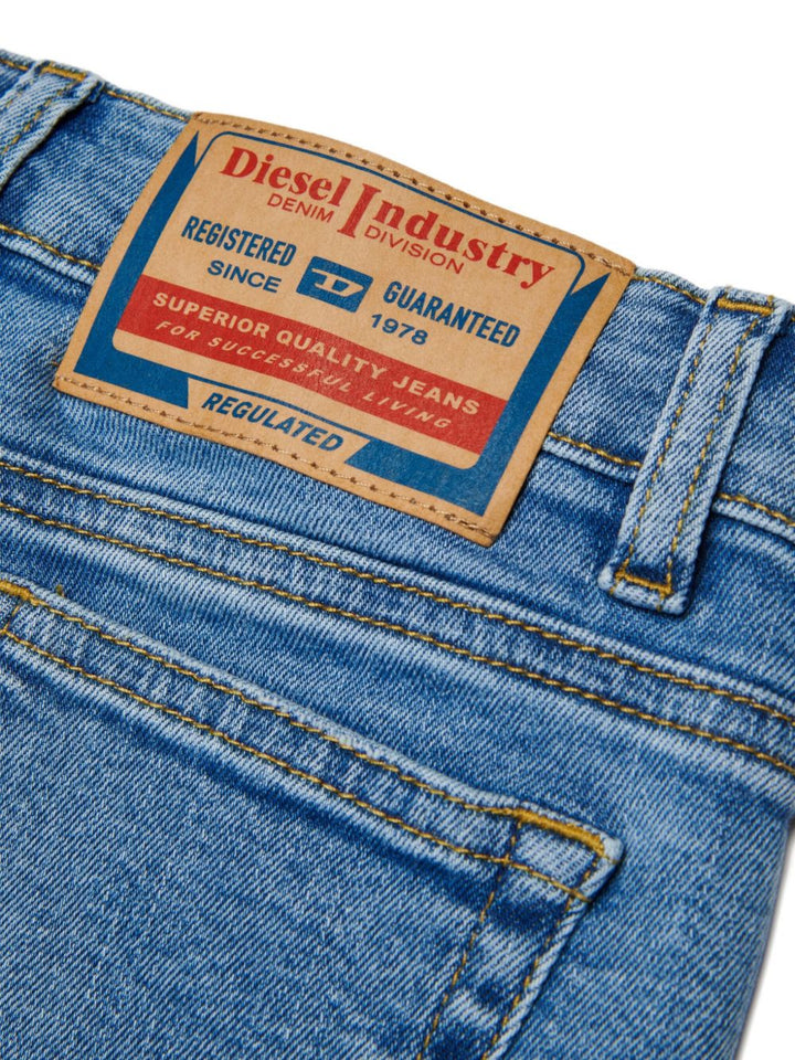 Denim cinque tasche a zampa