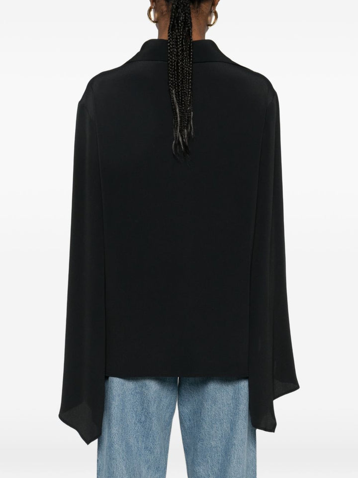 maglia a mantella con scollo sceso a V e colletto camicia