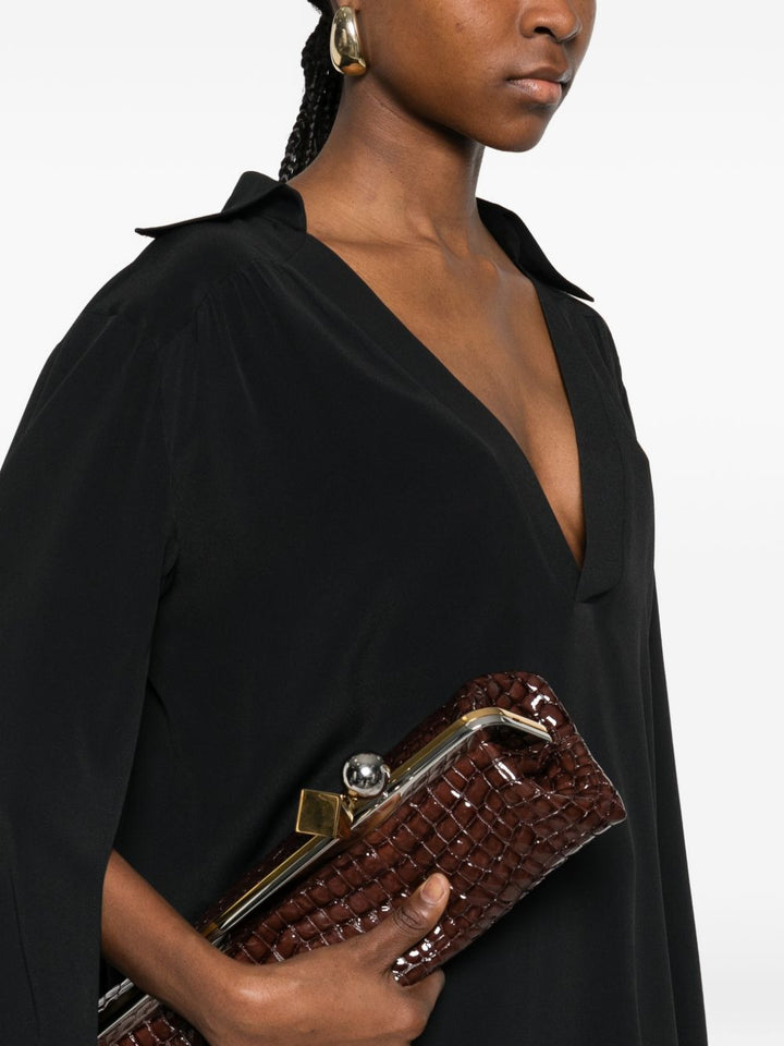 maglia a mantella con scollo sceso a V e colletto camicia