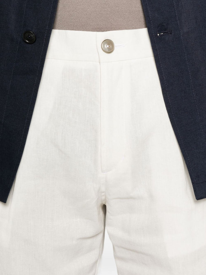 Pantaloni dritti con bottoni