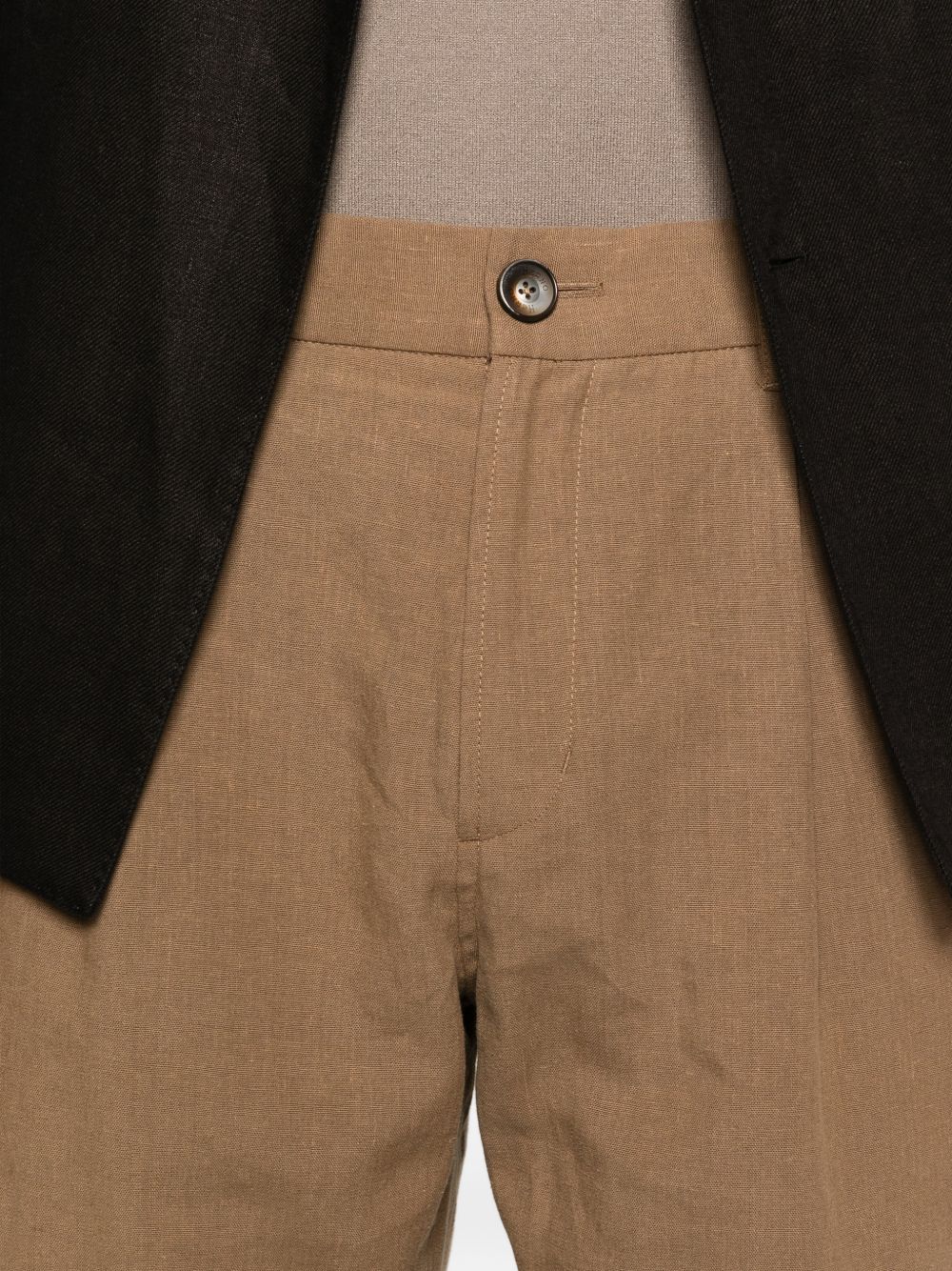 Pantaloni dritti a pieghe