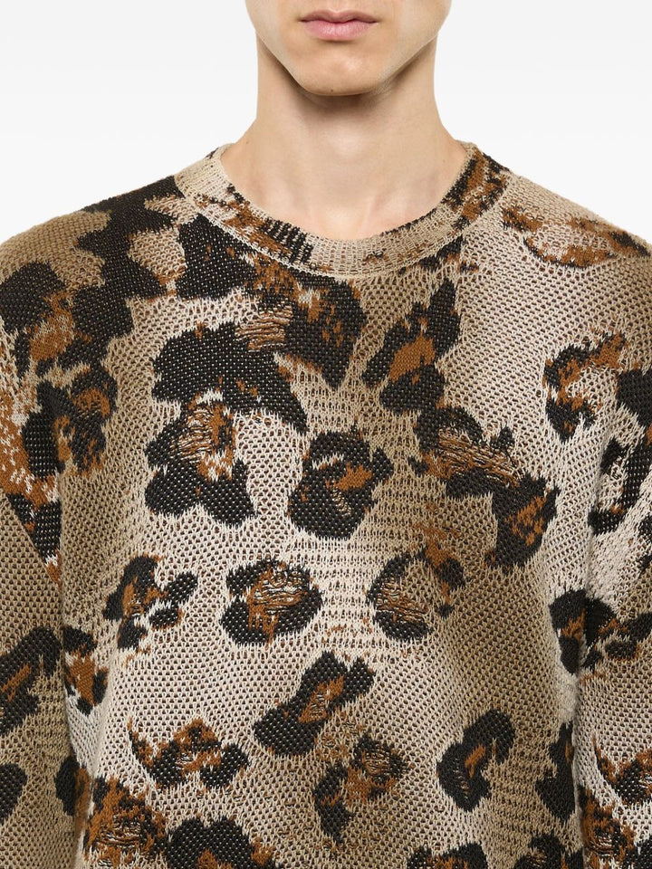 Maglione con stampa leopardata
