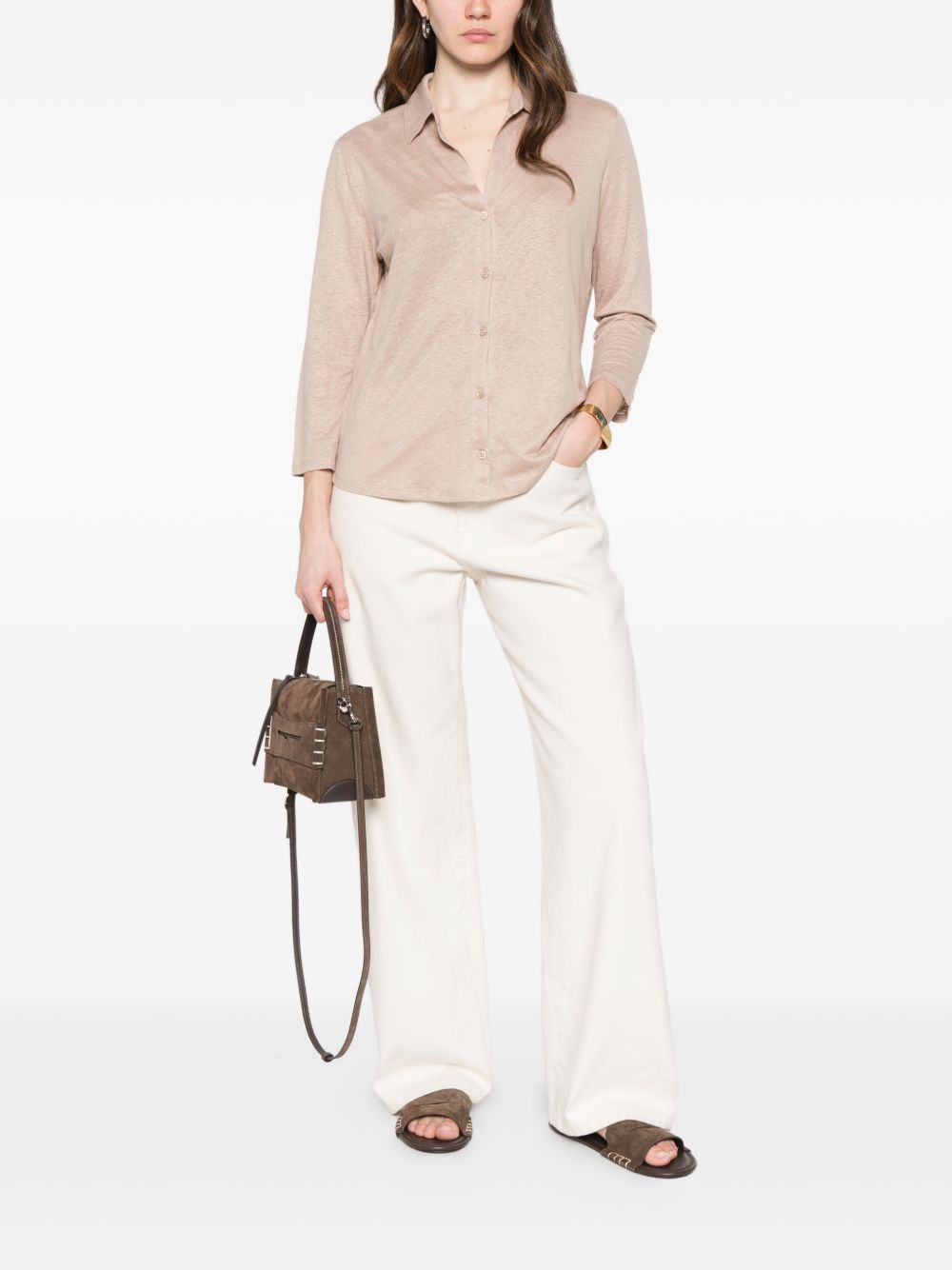 Camicia beige con bottoni