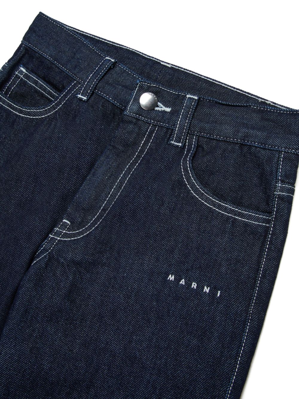 Jeans con bottoni