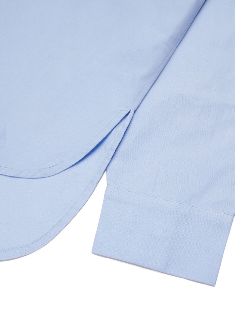 Camicia con ricamo sul taschino
