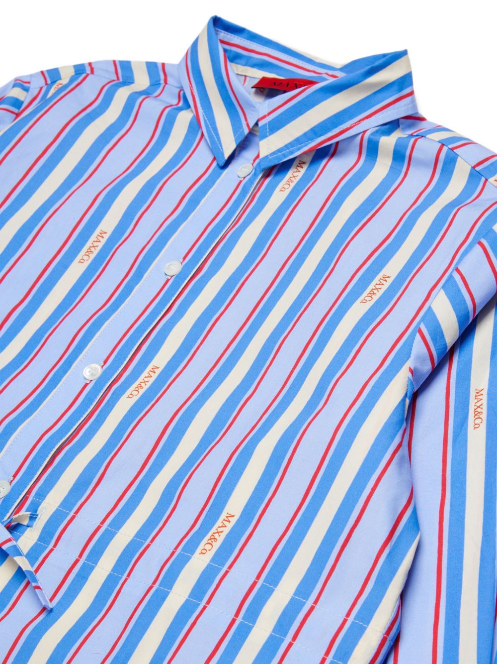 Camicia a righe maniche lunghe e bottoni