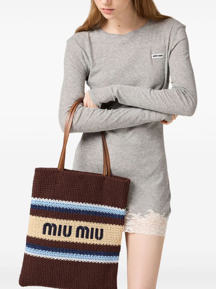Borsa tote all'uncinetto