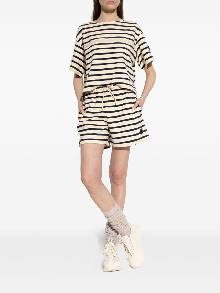 Pantaloncini a righe con coulisse