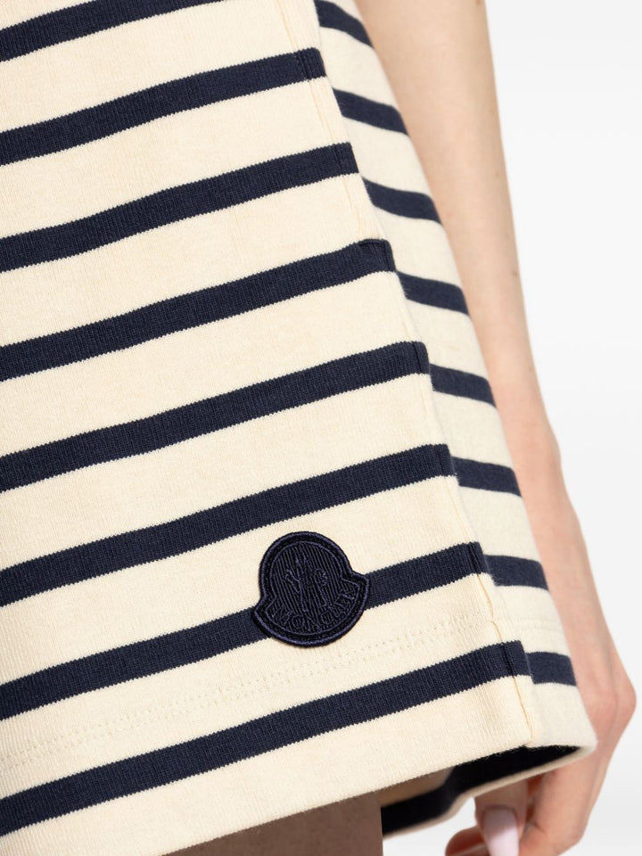 Pantaloncini a righe con coulisse