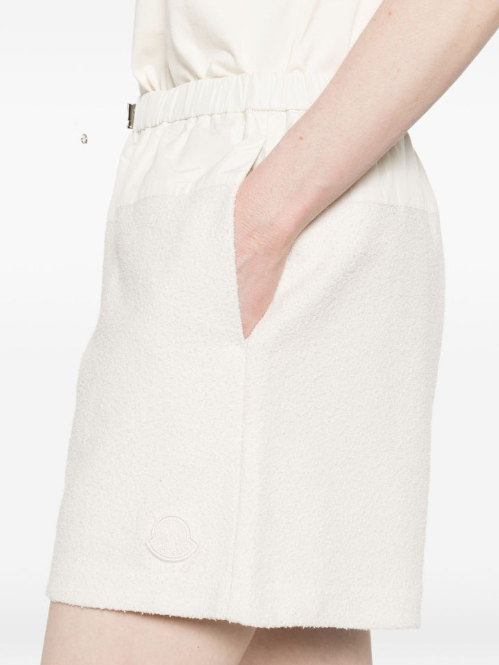 Pantaloncini con coulisse e patch logo