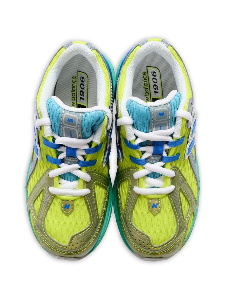 scarpe da ginnastica da corsa stringate