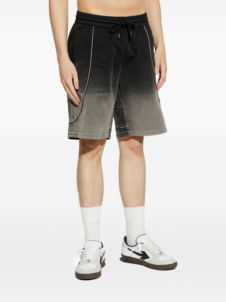 Pantaloncini con logo applicato
