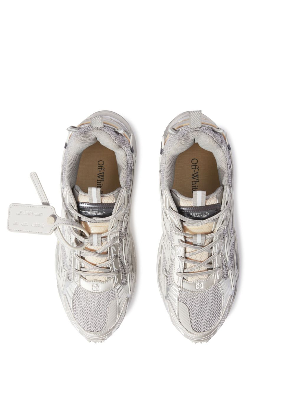 Sneakers "Be Right Back"