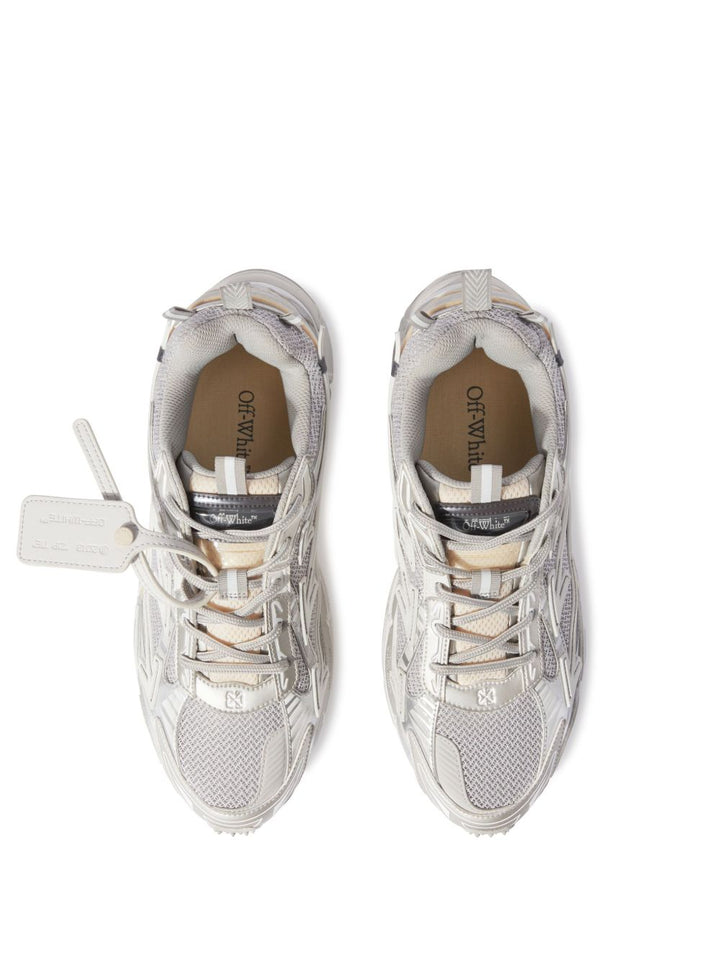 Sneakers "Be Right Back"