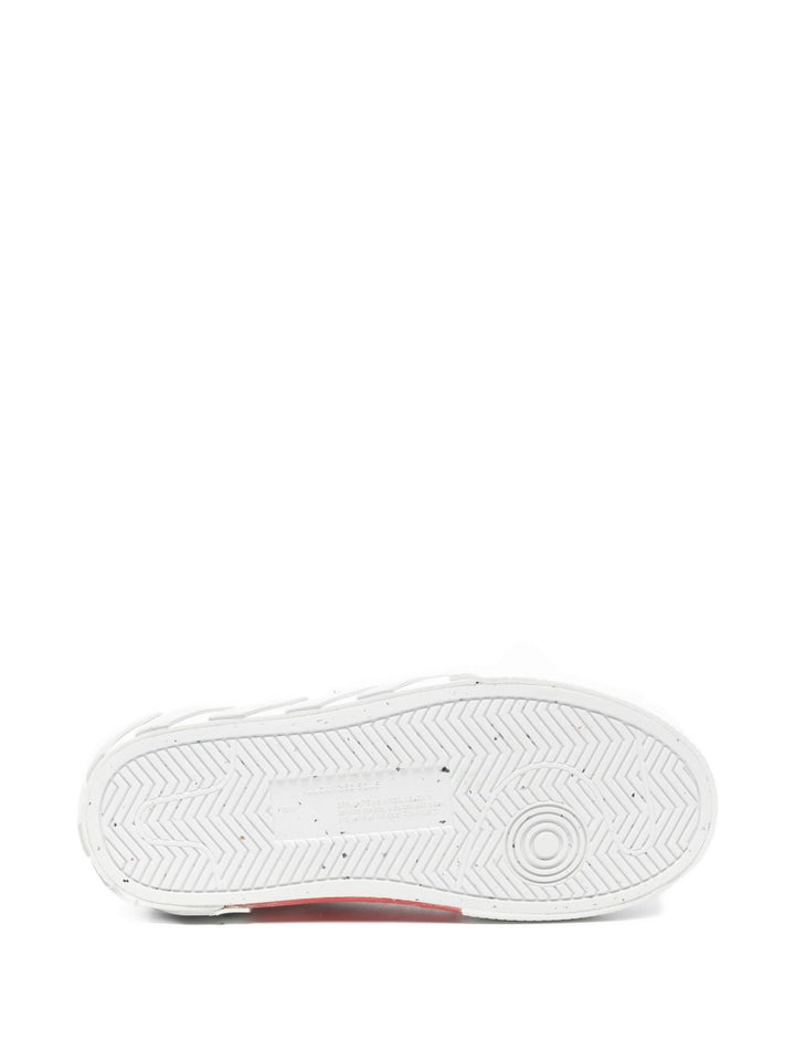 sneakers "arrow"