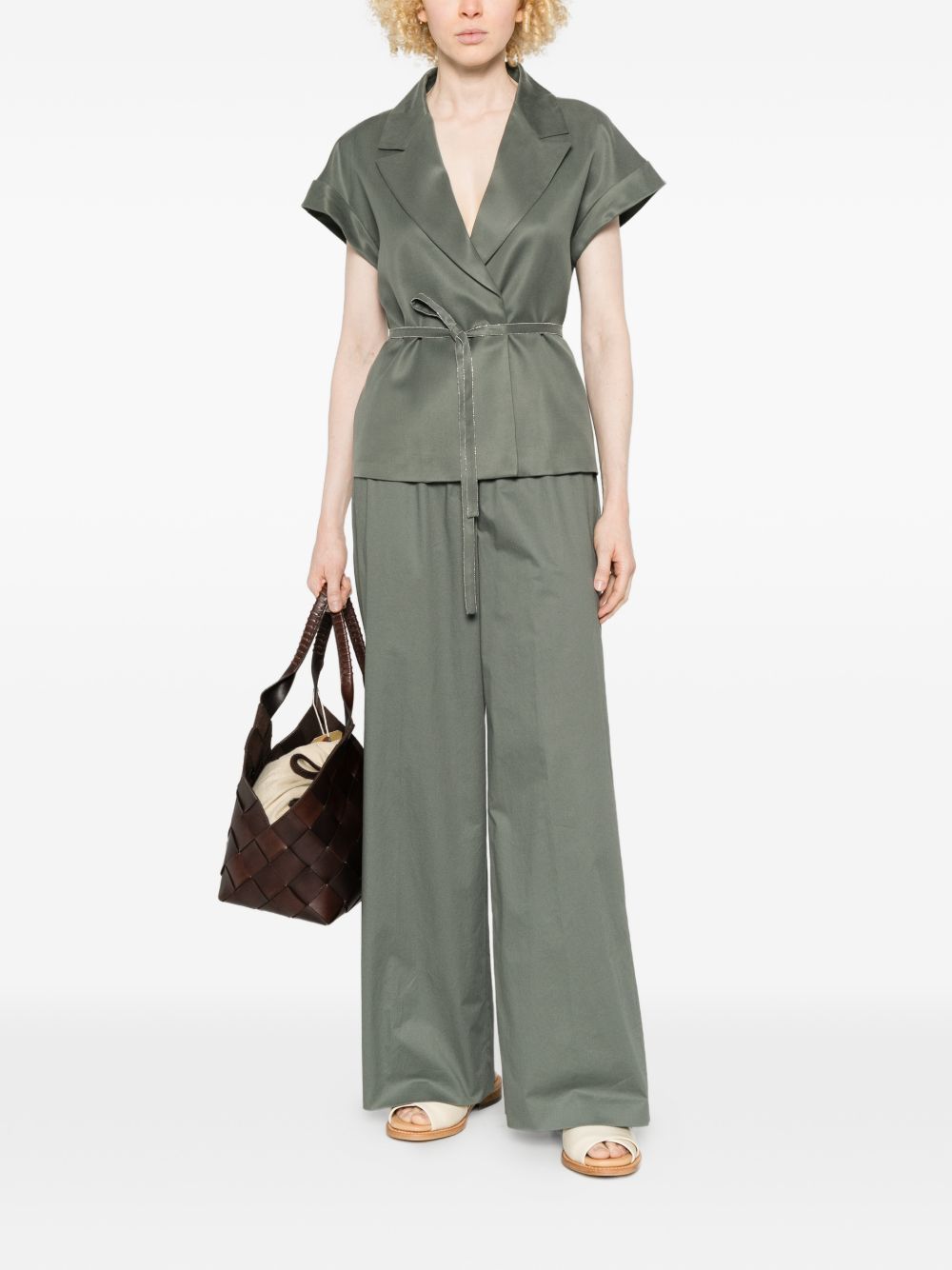 pantaloni con vita elasticizzata