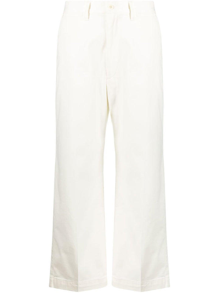 Pantaloni crop svasati